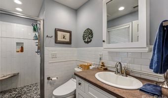 13 Ashley Rd, Asheville, NC 28805
