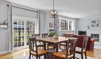 11 Wilson Rd, Berlin, MA 01503
