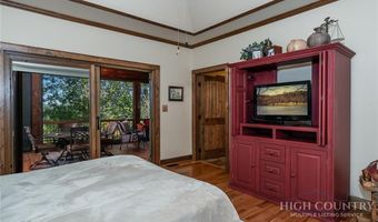 171 Camp Davis Rd, Banner Elk, NC 28604