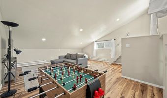 37 High Ridge Rd, Albrightsville, PA 18210