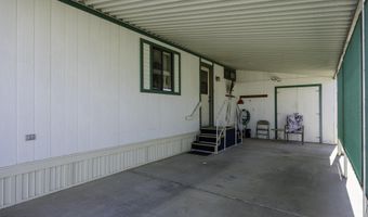 450 W SUNWEST Dr 18, Casa Grande, AZ 85122