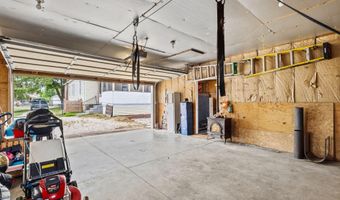 440 Long St, Ashville, OH 43103
