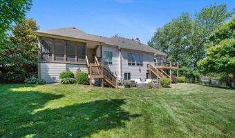 918 E Lakecrest Dr, Andover, KS 67002