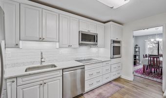 309 YOAKUM Pkwy 807, Alexandria, VA 22304