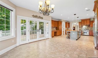 35 Franklin Tpke, Allendale, NJ 07401