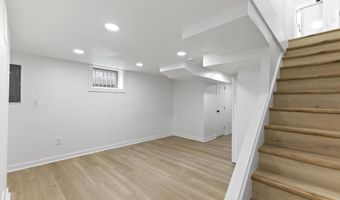 210 62ND St NE, Washington, DC 20019