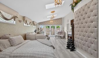 103 E 25TH St, Bayonne, NJ 07002