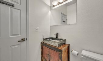 1568 Barker Ct, Gardnerville, NV 89410