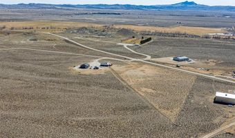 5 Cowboy Dr, Clark, WY 82435