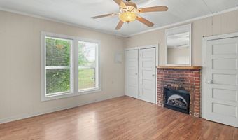 202 Saint John Rd, Brooklyn, MS 39425