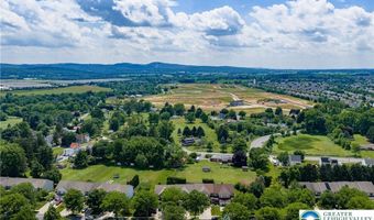 1658 Pinewind Dr, Alburtis, PA 18011