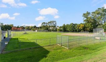115 Bryant Rd, Cranston, RI 02852