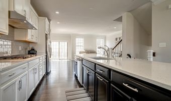 22489 NAUGATUCK Sq, Ashburn, VA 20148