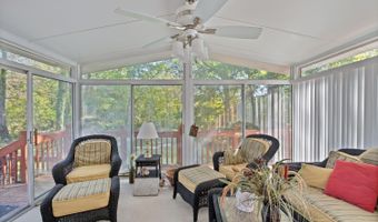 3596 Lake Meadow Dr, Amelia, OH 45102