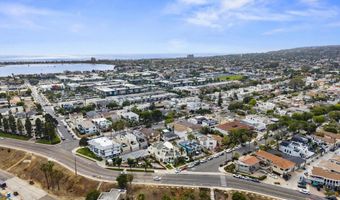 3822 Sequoia St, San Diego, CA 92109