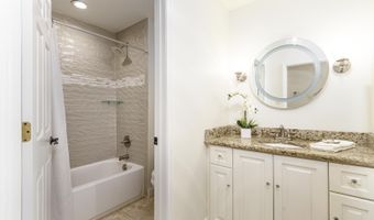 8409 Carrie Dr, Benton, AR 72019