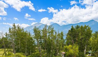 1160 Swan Horseshoe Dr, Bigfork, MT 59911