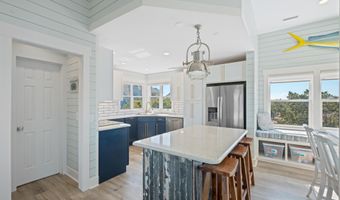 16 Waterthrush Ct, Bald Head Island, NC 28461