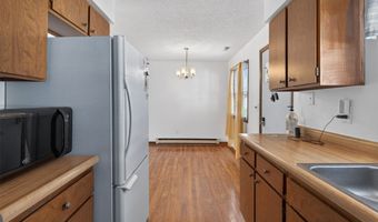201 22nd Ave SW, Altoona, IA 50009