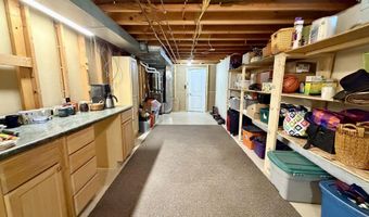1808 SE 12th Ave, Aberdeen, SD 57401
