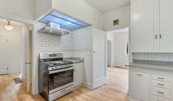 4405 COMMERCIAL St, Astoria, OR 97103