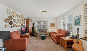 817 Maple St, Alexandria, MN 56308