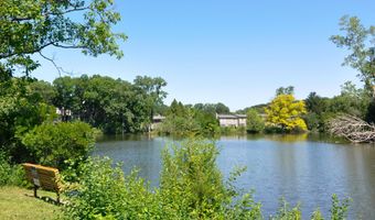 609 Watersedge Dr, Ann Arbor, MI 48105