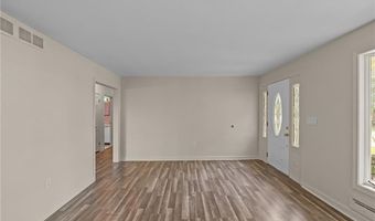 2 Julia Dr, North Providence, RI 02911