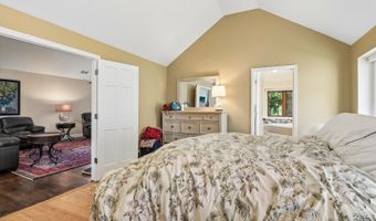 40032 N Trevino Ln, Antioch, IL 60002