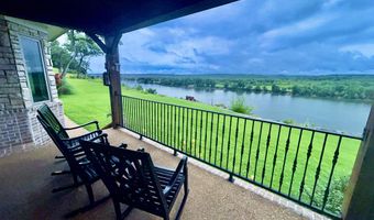 30 RIVERBEND Cv, Bath Springs, TN 38311