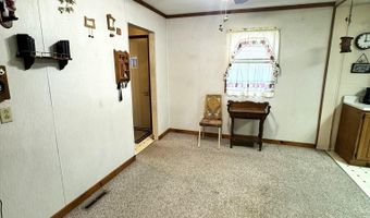 115 1st St SE, Akeley, MN 56433