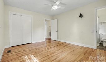 79 Walnut St, Badin, NC 28009