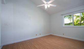 355 Aoloa St G205, Kailua, HI 96734