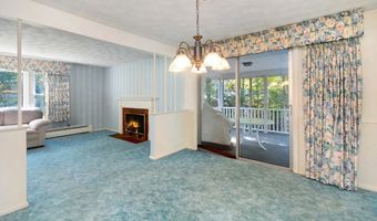 13 Beverly Rd, Acton, MA 01720