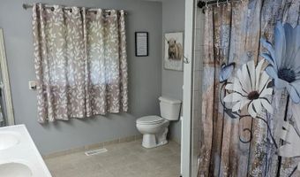 102 E West St, Anchor, IL 61720