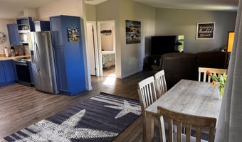 97818 HANSCAM Ln, Brookings, OR 97415