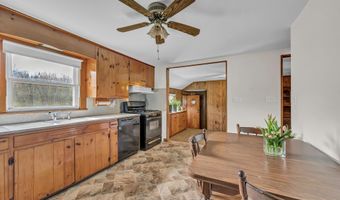 26 Barnum Rd, Danbury, CT 06811