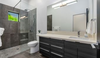 47-409 Kamehameha Hwy B, Kaneohe, HI 96744