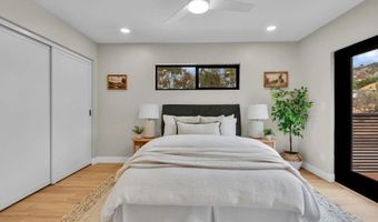 4360 Helix Canyon Dr, La Mesa, CA 91941