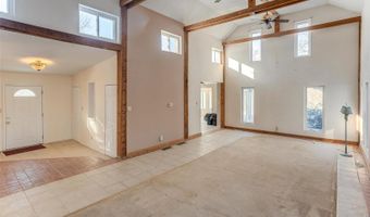 6866 Frandsen Rd, Alhambra, IL 62001