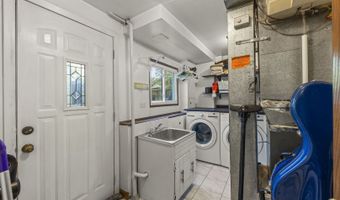 1219 N Itasca Rd, Addison, IL 60101