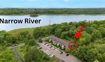 21 Starr Dr 207, Narragansett, RI 02882