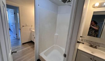 111 KAHULUI BEACH Rd D323, Kahului, HI 96732