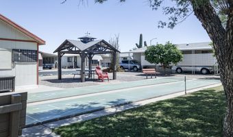 450 W SUNWEST Dr 10, Casa Grande, AZ 85122
