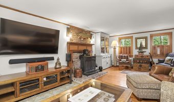47 Hollow Tree Ridge Rd, Darien, CT 06820