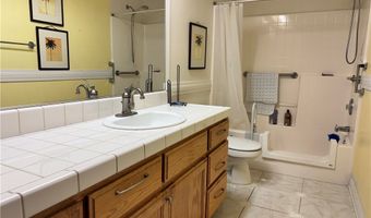 20284 Majestic Dr, Apple Valley, CA 92308