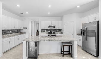 3400 Weston Manor Dr, Alva, FL 33920