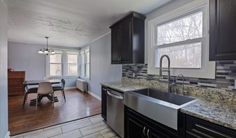 1418 Winaki Trl, Algonquin, IL 60102