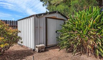 5220 Mandarin Dr, Oceanside, CA 92056