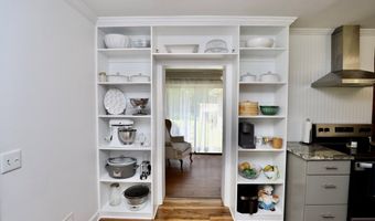 805 Mcrae Rd, Camden, SC 29020